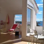 Vakantiehuis Traumhafte Punta Skala Mit 2 Terrassen By Interhome