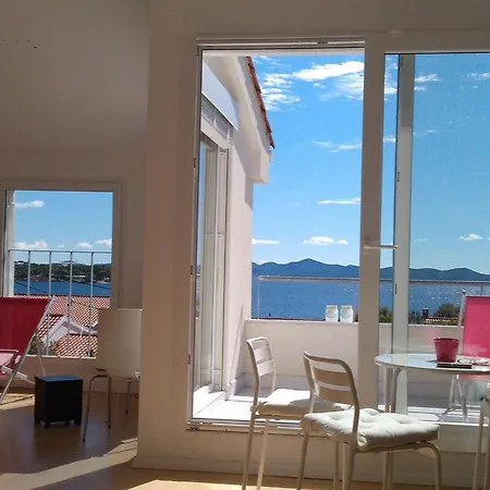Traumhafte Punta Skala Mit 2 Terrassen By Interhome Petrcane