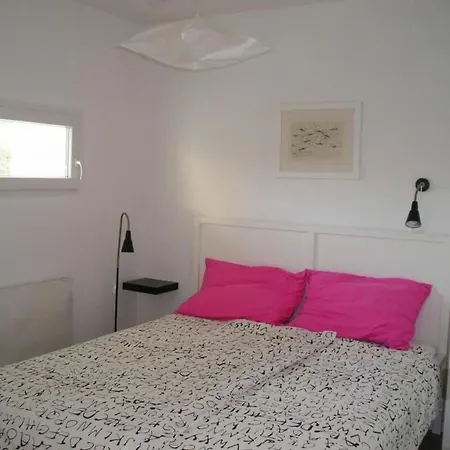 Traumhafte Punta Skala Mit 2 Terrassen By Interhome