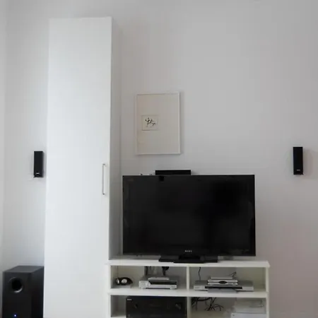 Semesterbostad Traumhafte Punta Skala Mit 2 Terrassen By Interhome Petrcane