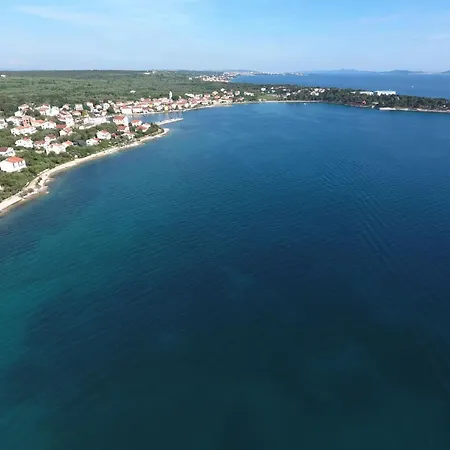 Semesterbostad Traumhafte Punta Skala Mit 2 Terrassen By Interhome