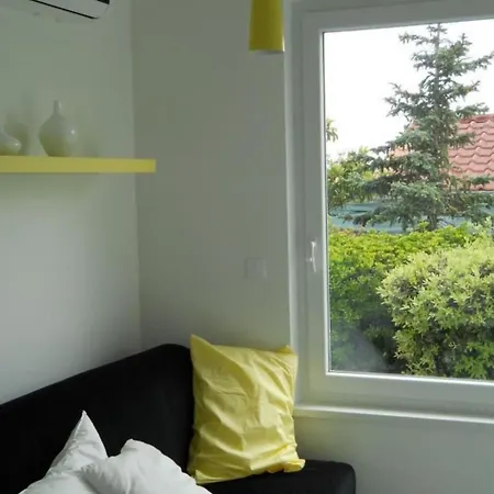 Traumhafte Punta Skala Mit 2 Terrassen By Interhome Petrcane