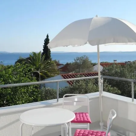 Traumhafte Punta Skala Mit 2 Terrassen By Interhome Semesterbostad *