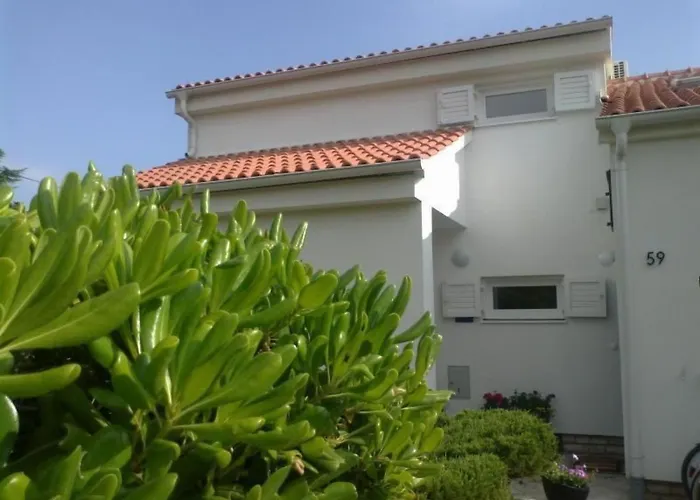 Traumhafte Punta Skala Mit 2 Terrassen By Interhome Prázdninový dům Petrcane